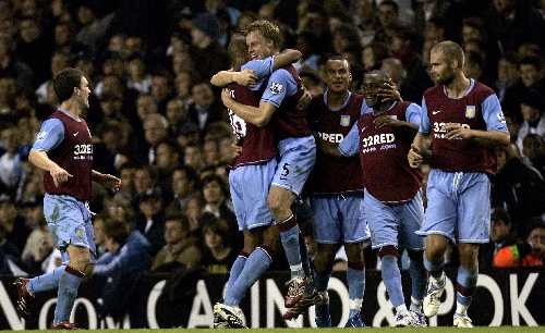 自贡一女士购买川超门票被骗，陆续转账13万余元（自贡女子为购川超门票遭骗，累计转账13万余元）