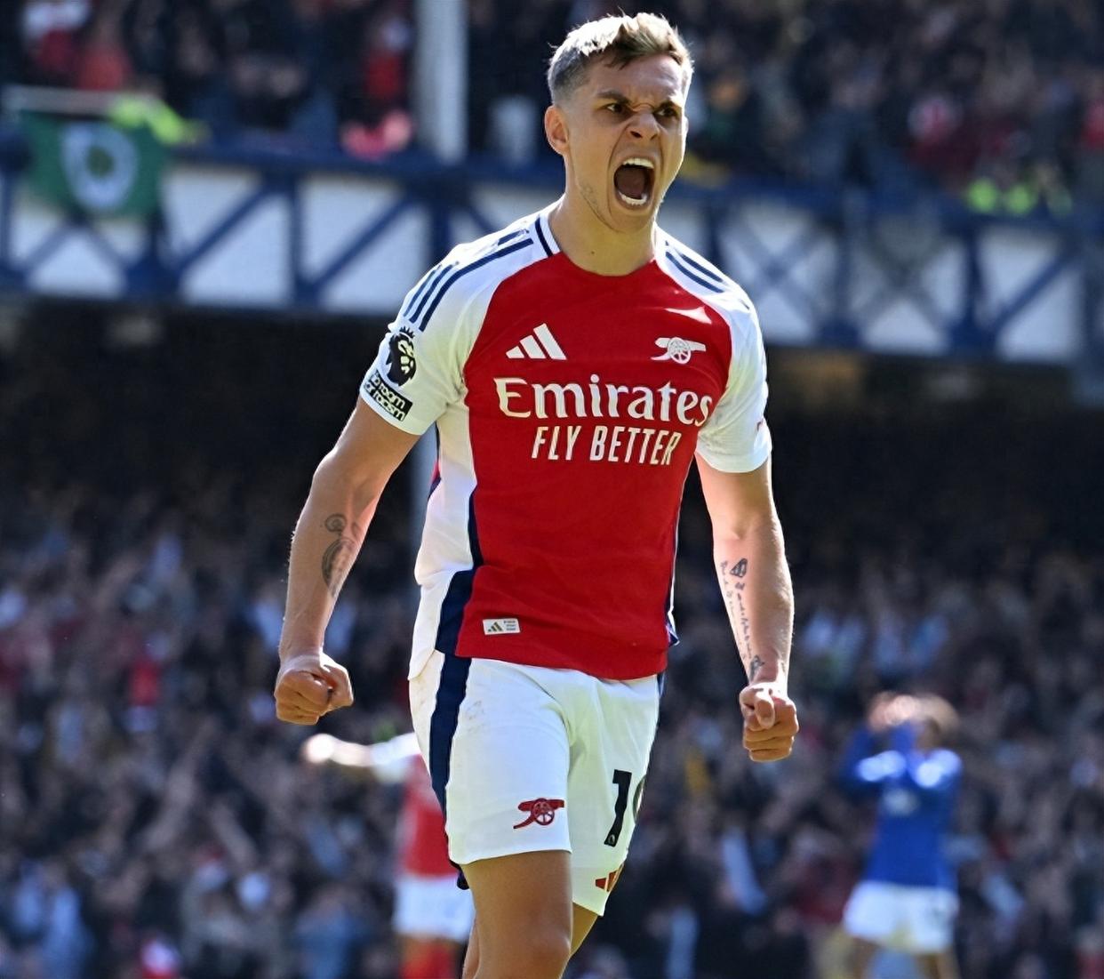 阿莱格里：普利希奇能上但福法纳不行；好奇亚沙里的运动能力（阿莱格里：普利希奇可出场，福法纳无缘；好奇亚沙里的运动能力）