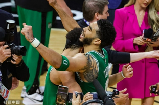 阿森纳vs拜仁：萨卡、埃泽首发，凯恩、奥利塞、卡尔出战（阿森纳对阵拜仁：萨卡、埃泽先发，凯恩、奥利塞、卡尔登场）