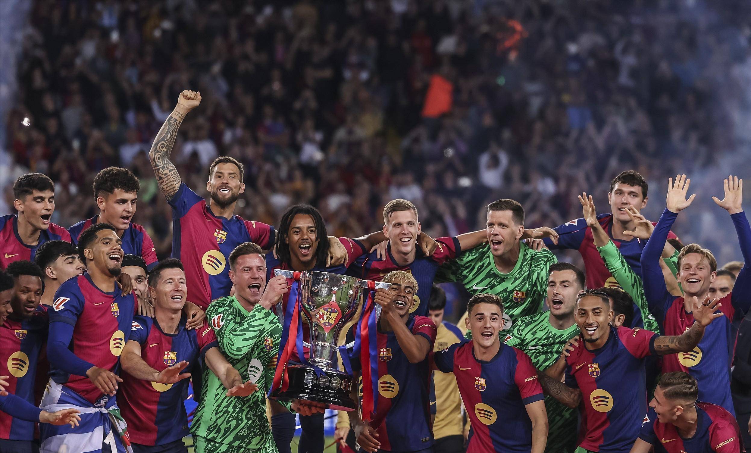 意乙巴里队客场0-5惨败，在返程航班上球迷与球员发生冲突（意乙巴里客场0比5大败，返程航班上球迷与球员爆发冲突）