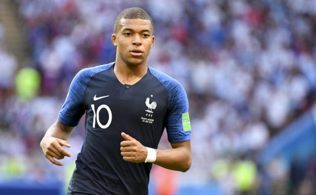 欧联杯历史射手榜：奥巴梅扬34球第一，法尔考31场30球效率恐怖（欧联杯历史射手榜：奥巴梅扬34球领跑，法尔考31战30球效率惊人）