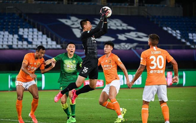 意甲：国米主场3-0击败博洛尼亚（意甲：国际米兰主场3-0大胜博洛尼亚）