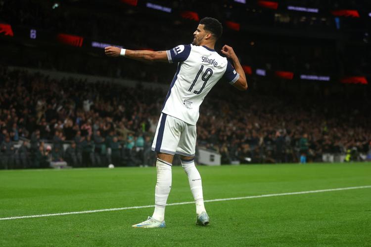 法媒：姆巴佩向巴黎索赔2.4亿欧，大巴黎反诉要求赔1.4亿（法媒称：姆巴佩向巴黎追偿2.4亿欧元，巴黎圣日耳曼反诉索要1.4亿）