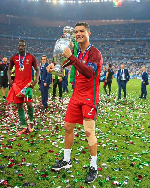 记者：阿隆索帅位未受直接威胁，但输给阿拉维斯他可能会下课（记者称阿隆索帅位暂稳，若不敌阿拉维斯或将下课）