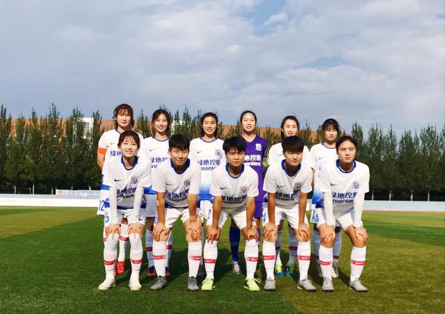 首尔主帅：成都防守做得很好，很遗憾我们没能创造太多机会（首尔主帅称赞成都防守稳健：遗憾我方创造机会有限）