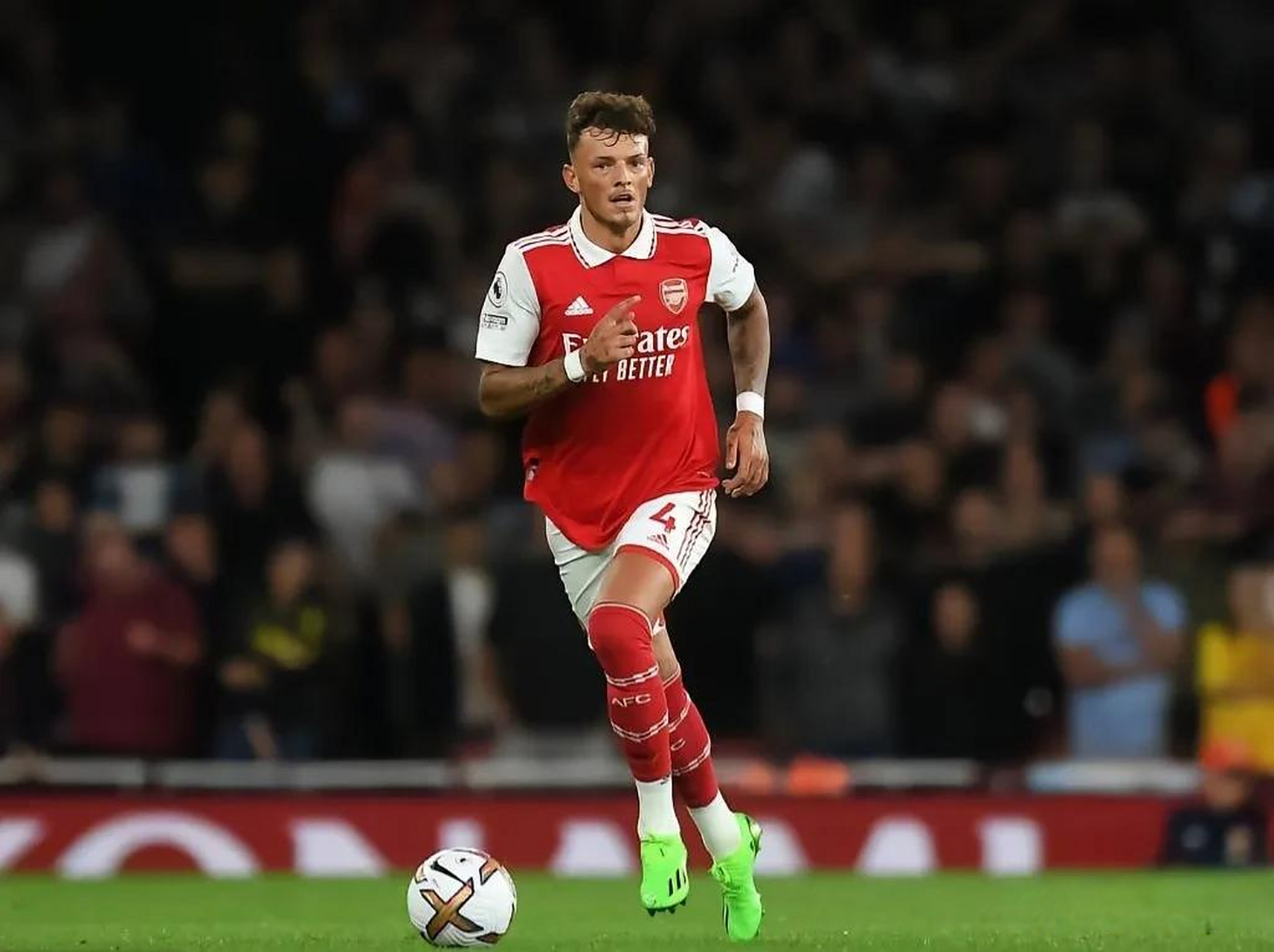 天空体育：纽卡7500万欧+500万欧浮动正式报价谢什科（天空体育：纽卡递交7500万欧+500万欧浮动的正式报价，目标谢什科）