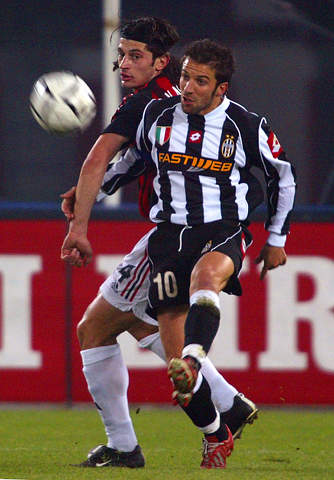 法国队火力全开（法国队攻势如潮）