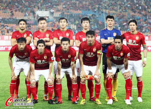 半场战报：塞尔塔1-0博洛尼亚，萨拉戈萨破门（半场：塞尔塔1比0领先博洛尼亚，萨拉戈萨建功）