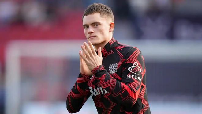 小克鲁伊夫：巴萨必须要保持冷静，我并不担心他们的表现（小克鲁伊夫：巴萨需稳住心态，我对球队发挥并不担忧）