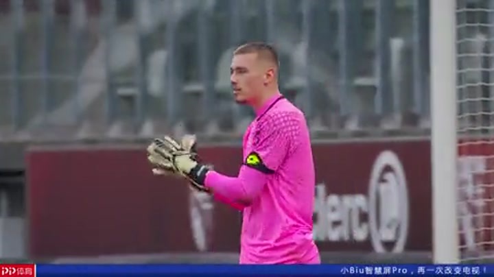 姆巴佩速度制胜 防线全面告急（姆巴佩一骑绝尘，后防线告急）